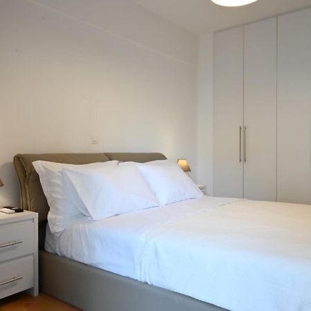 אתונה Modern Two Bedroom Apartment At Koukaki מראה חיצוני תמונה